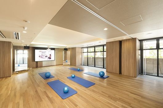 クレールホール