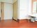 トイレと洗面所が付いた居室。洗面所は車いす対応、カーテン付きのトイレとなっている。