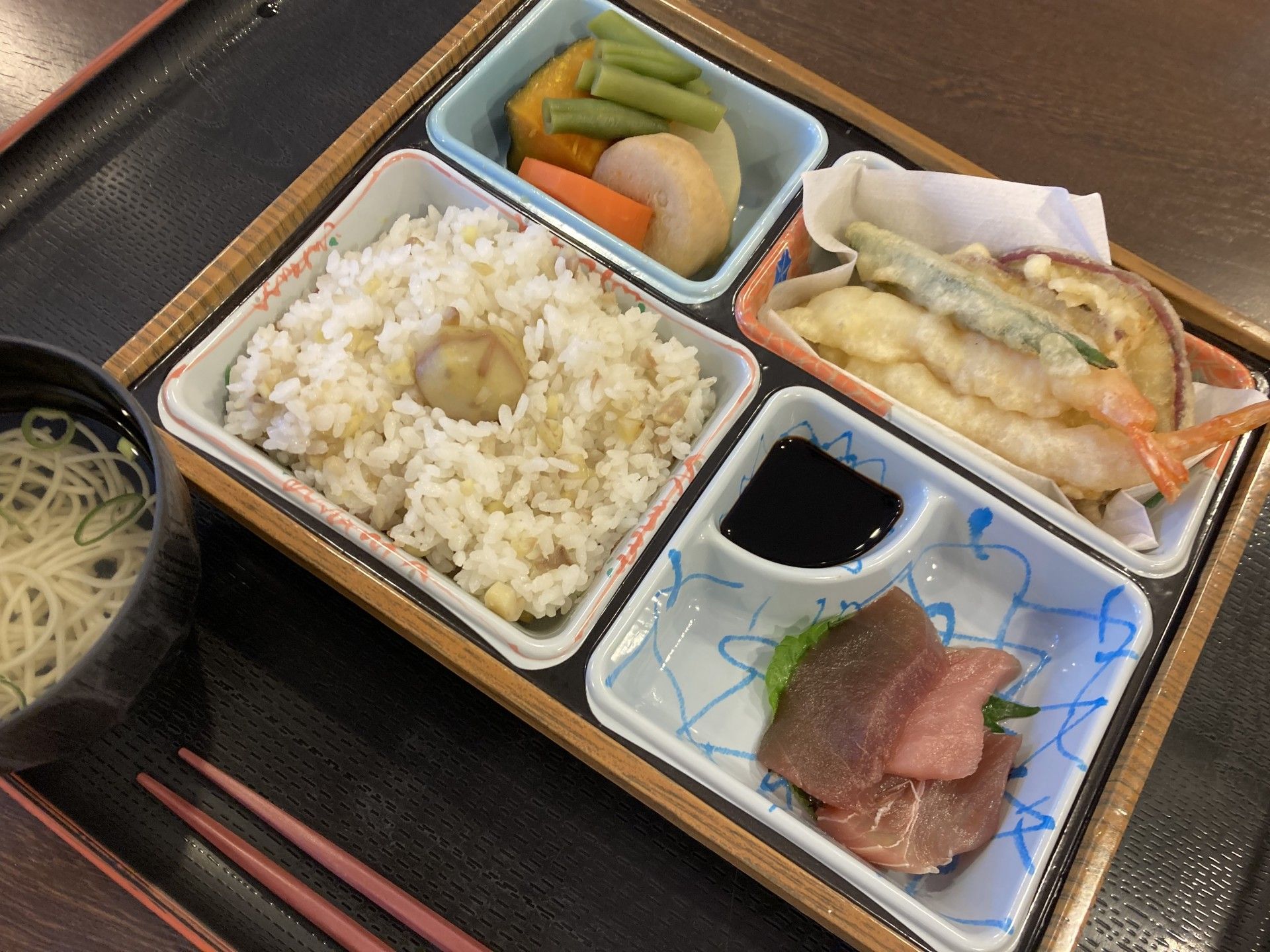 和食の健康的な食事セット