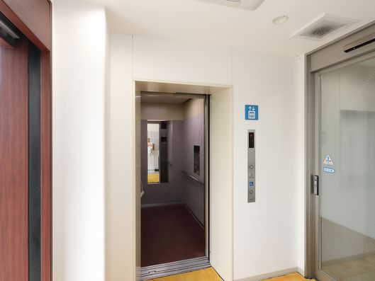 エレベーター