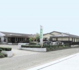 ゆったりとした施設の外観