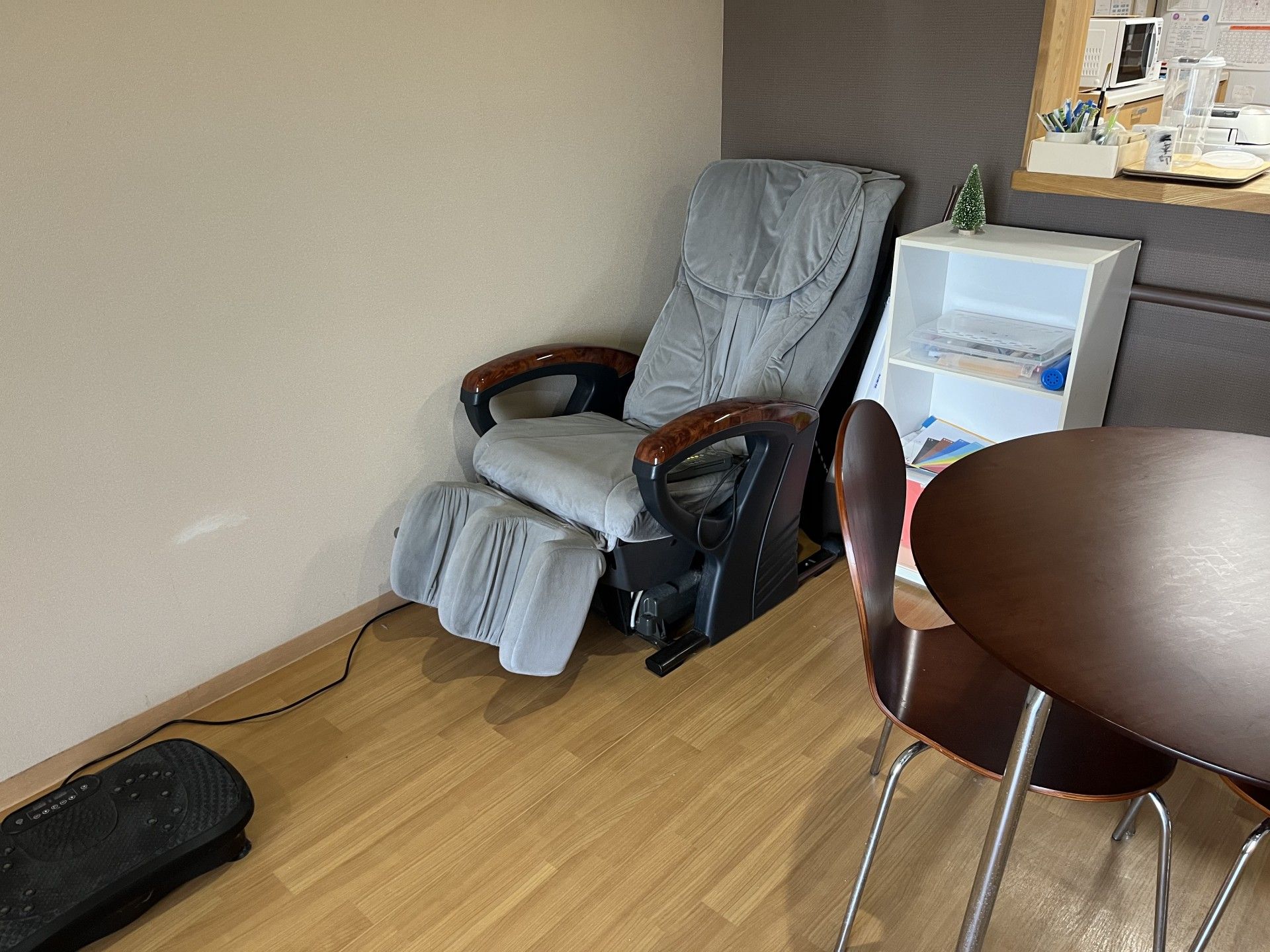 リラックスチェアのある部屋
