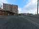 広々とした建物の外観