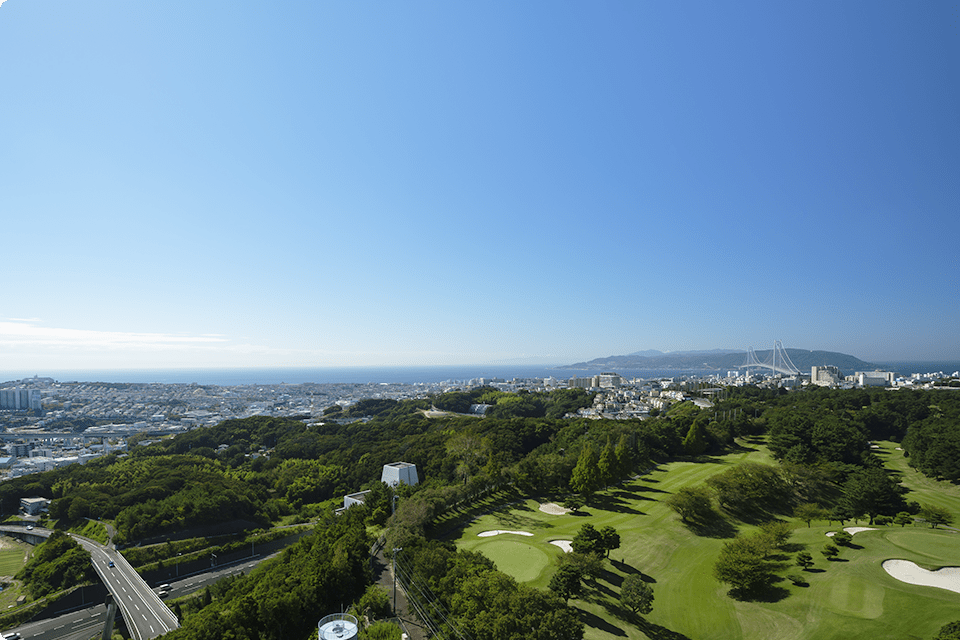 緑豊かな風景と海の眺望