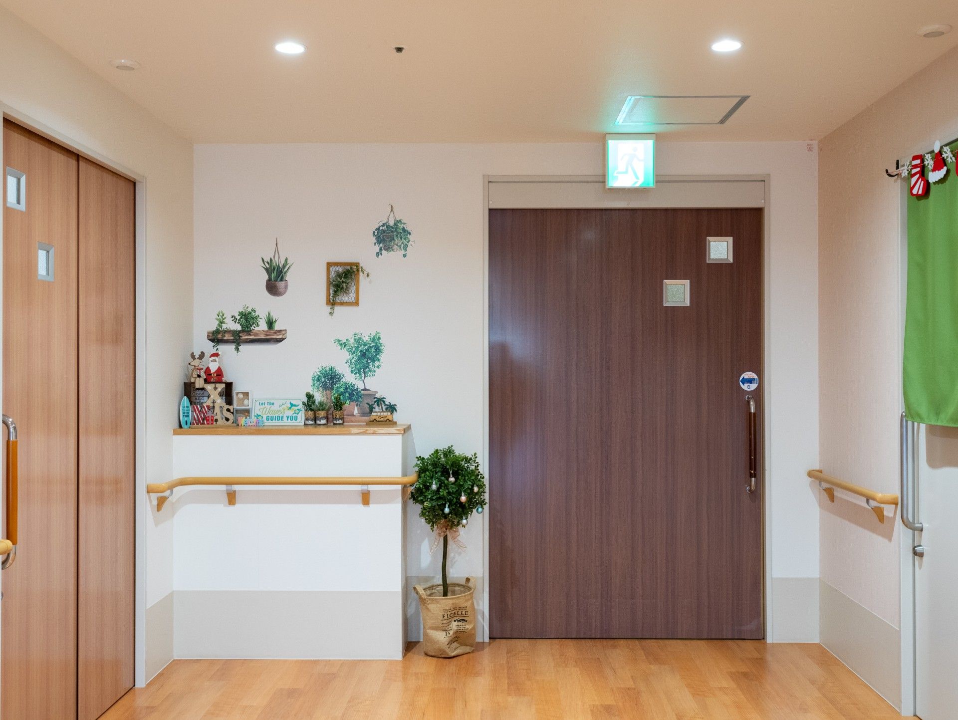 温かみのある廊下