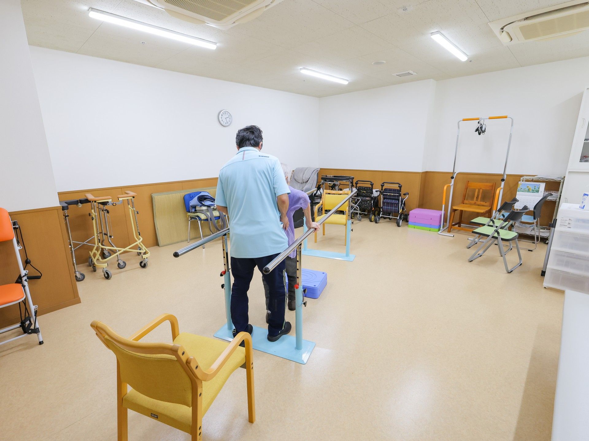 リハビリ用具が揃う部屋