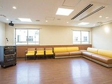 広々としたリビングルーム