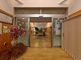 広々としたエントランスホール