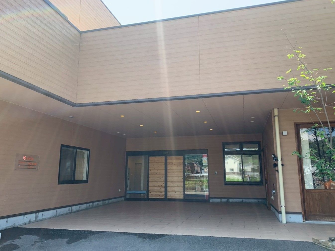 広いエントランス