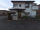 ゆったりとした駐車場の風景
