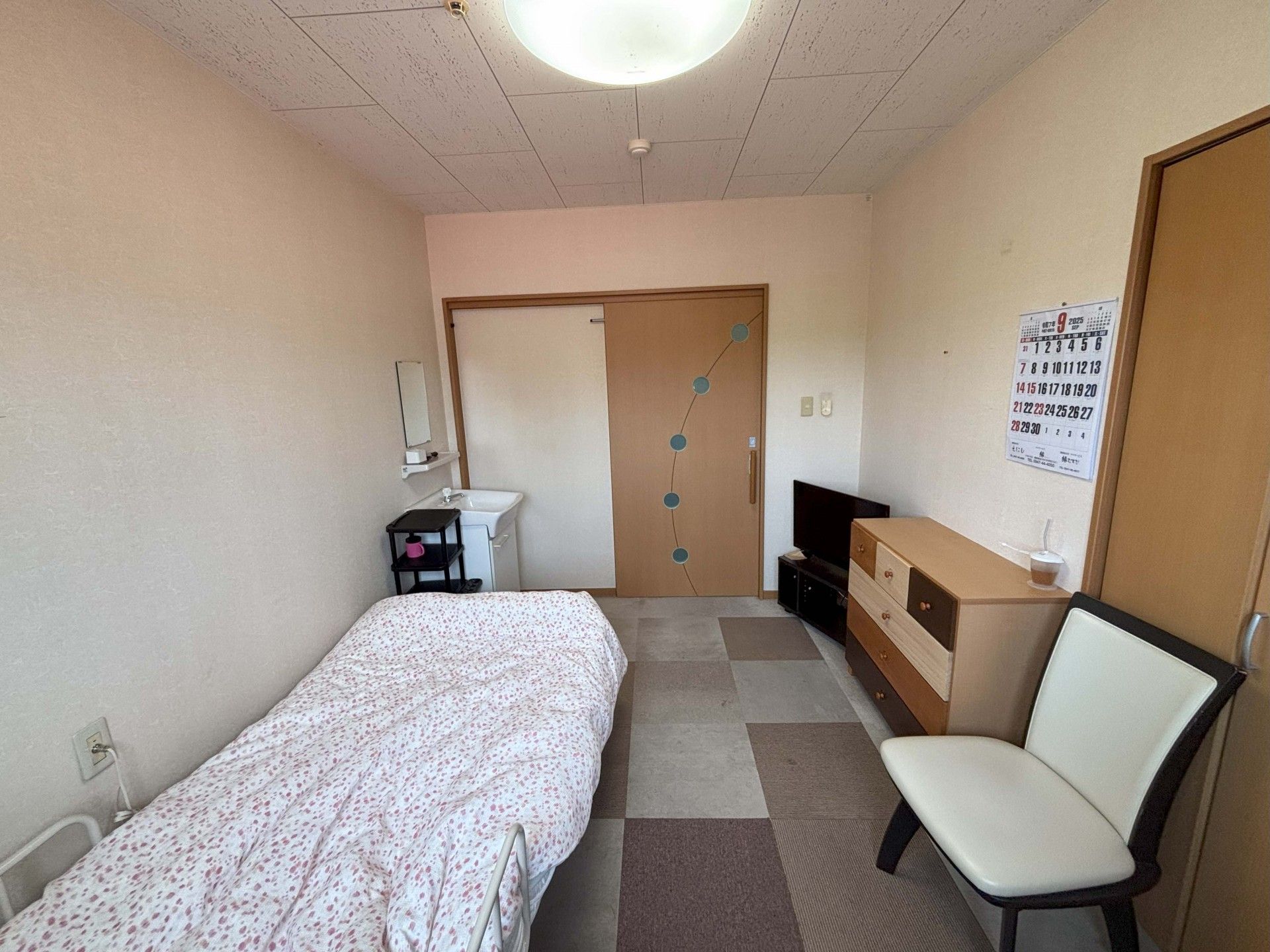 落ち着いた個室の様子