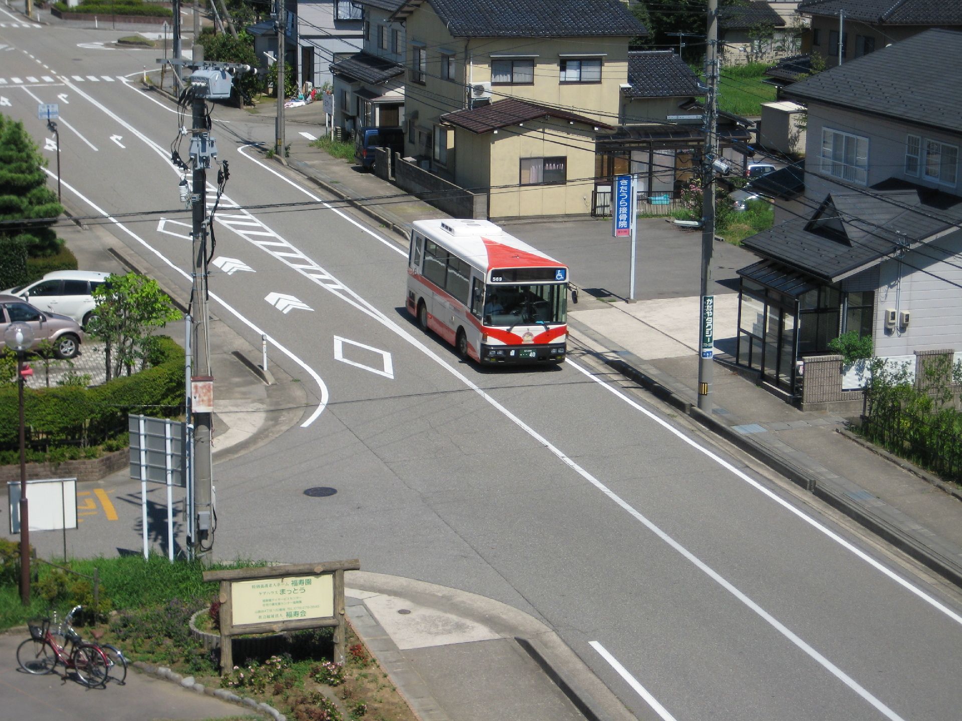 施設からの眺望は閑静な住宅地が広がっている