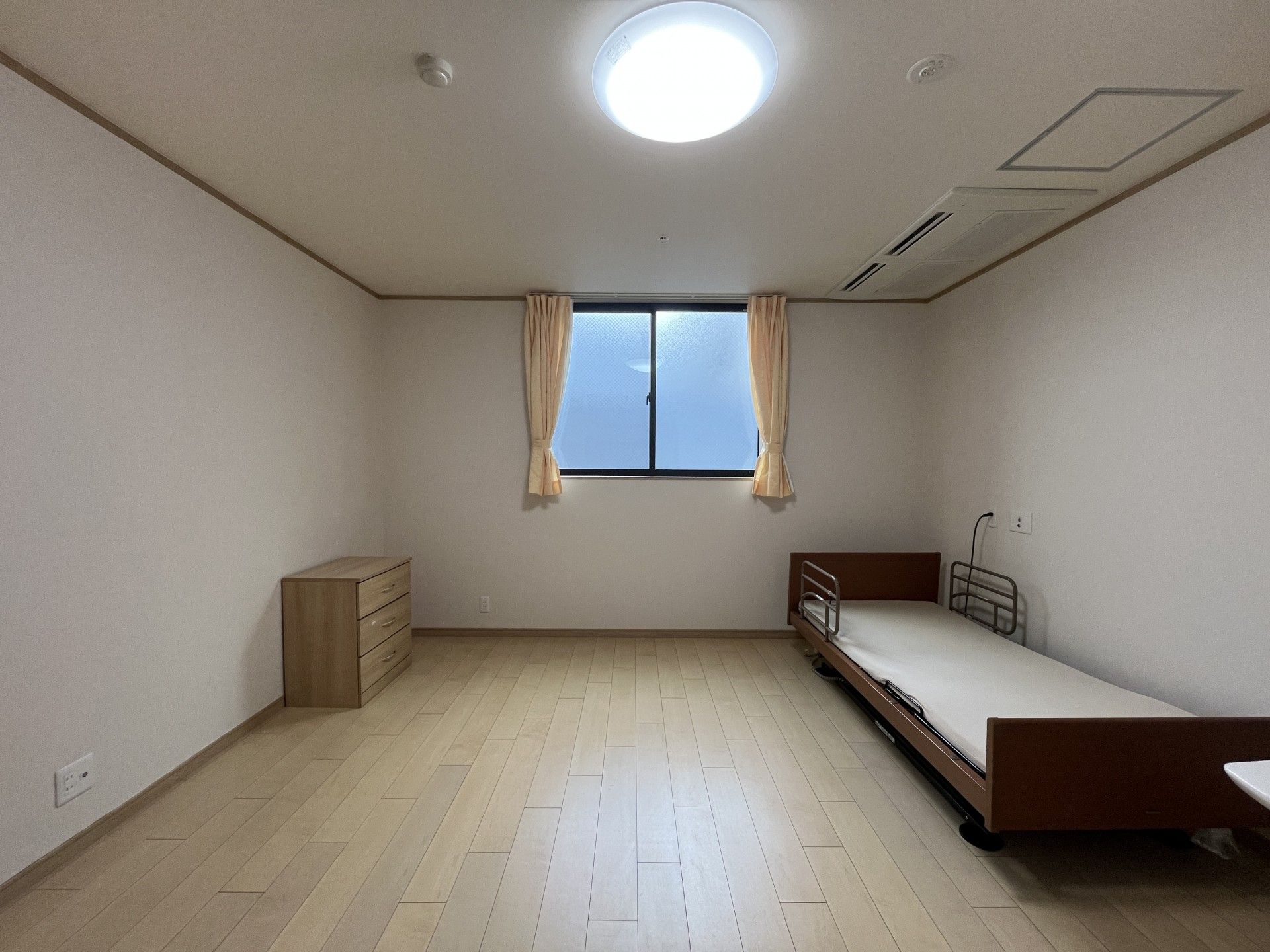 シンプルな個室
