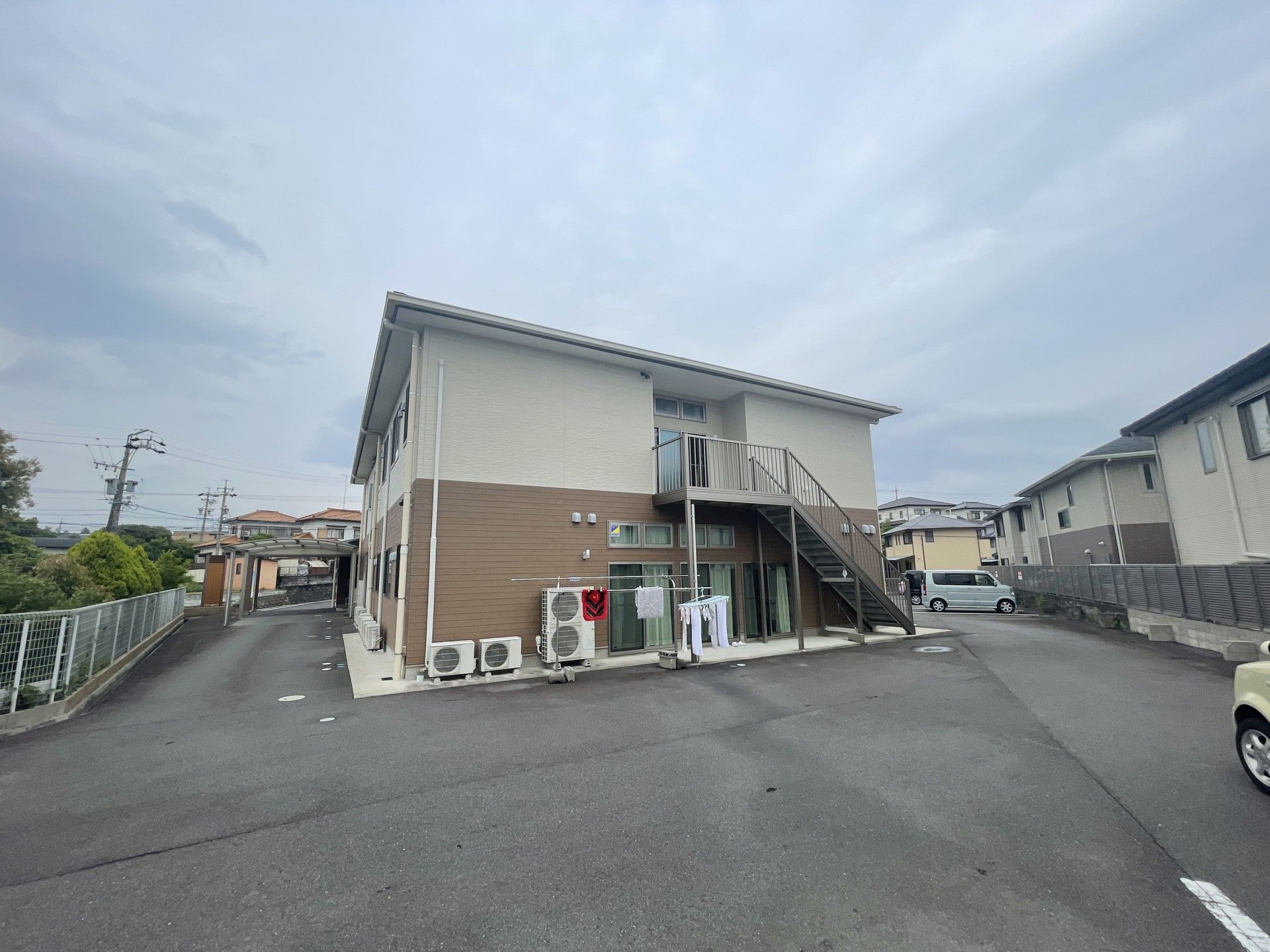 ゆったりとした施設外観
