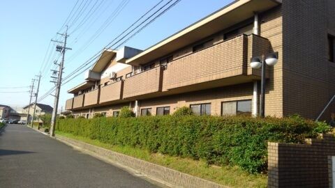 ゆとりある建物の外観