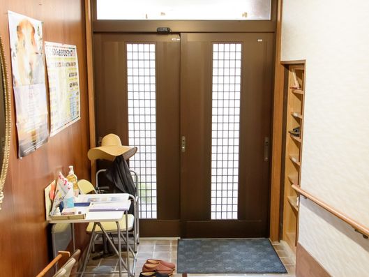 玄関