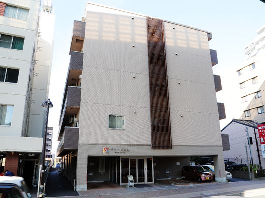 施設の外観