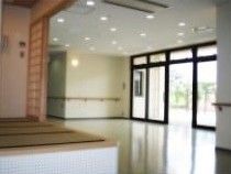 広いエントランスホール