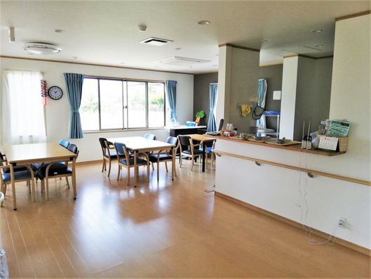 リビングダイニング