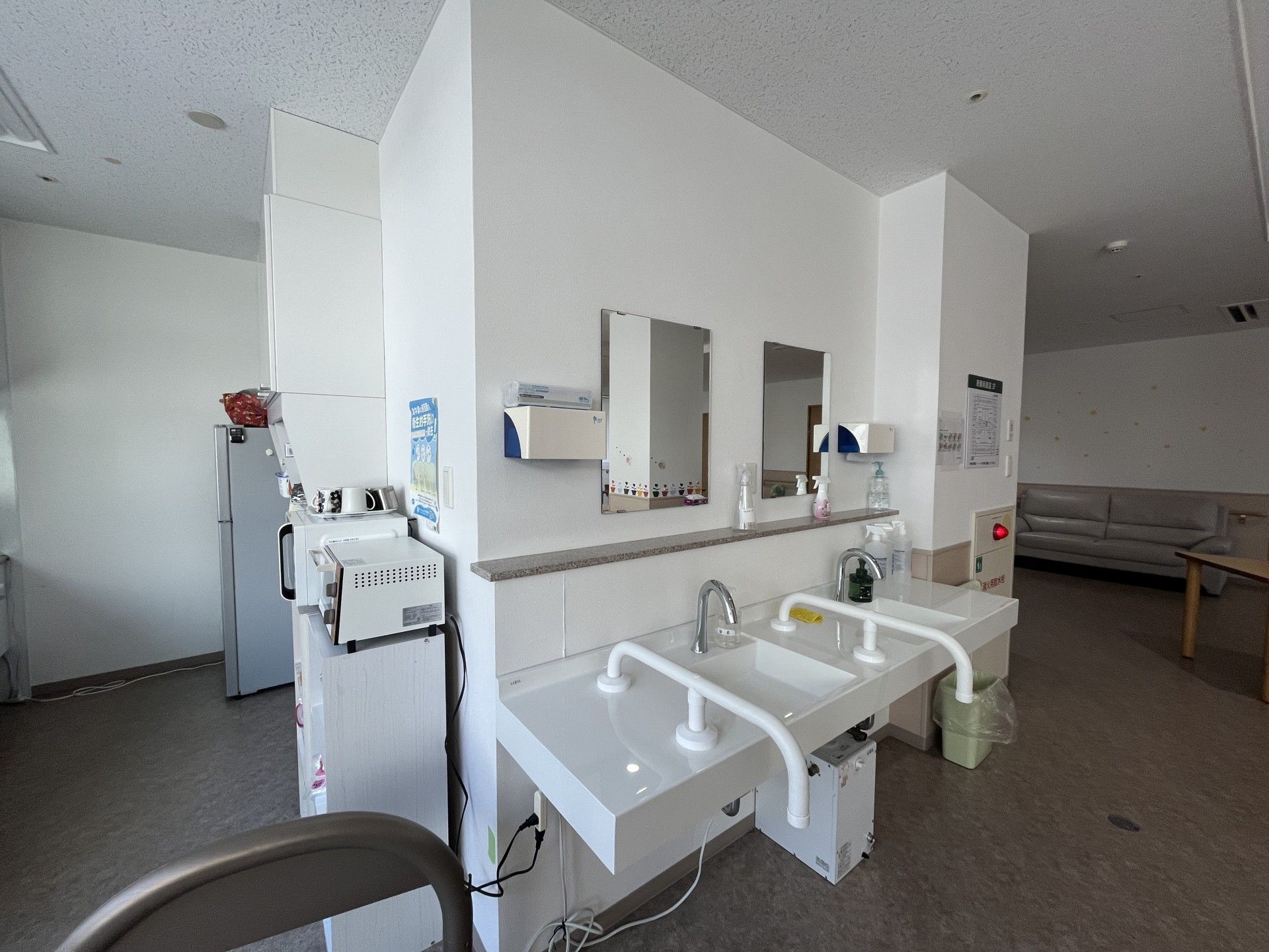 手洗い場と休憩スペース