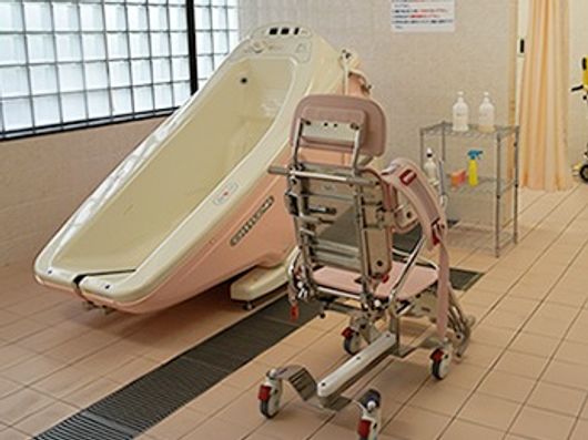 介護浴槽