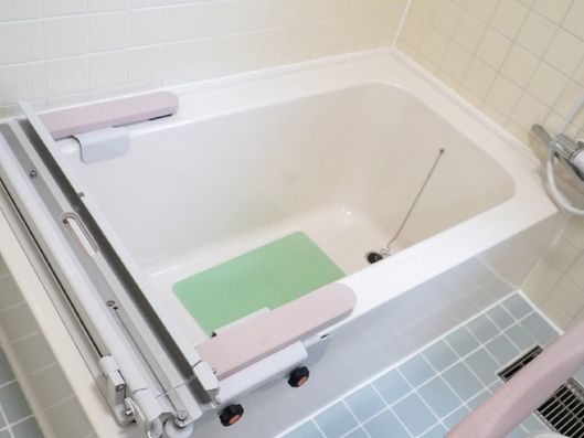 介護浴槽