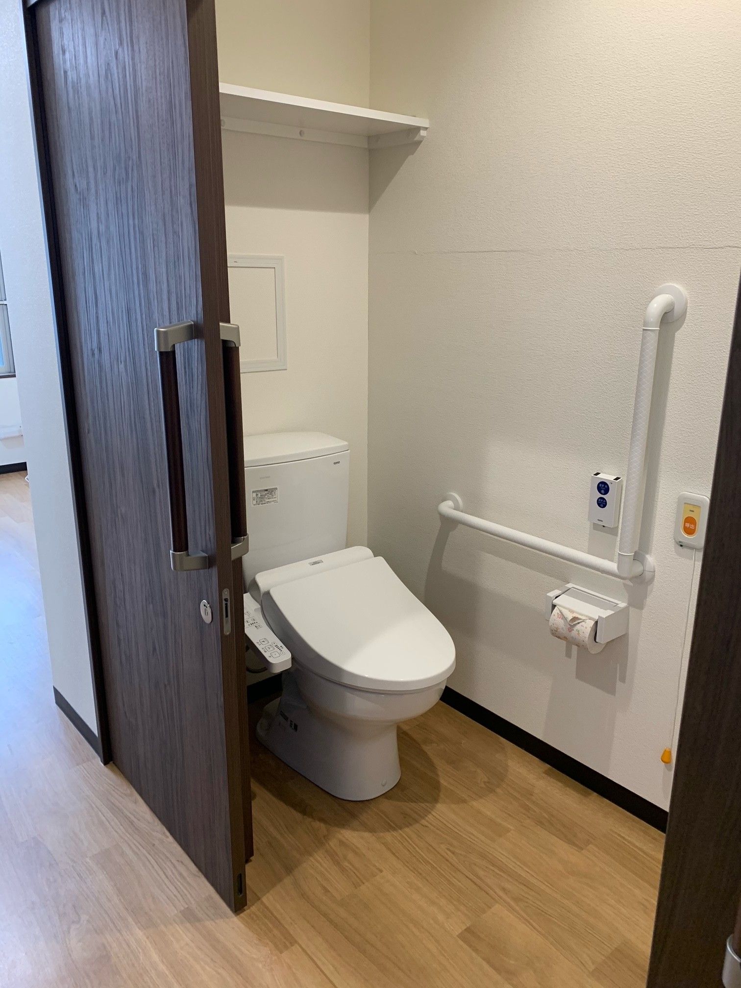 バリアフリーのトイレ設備