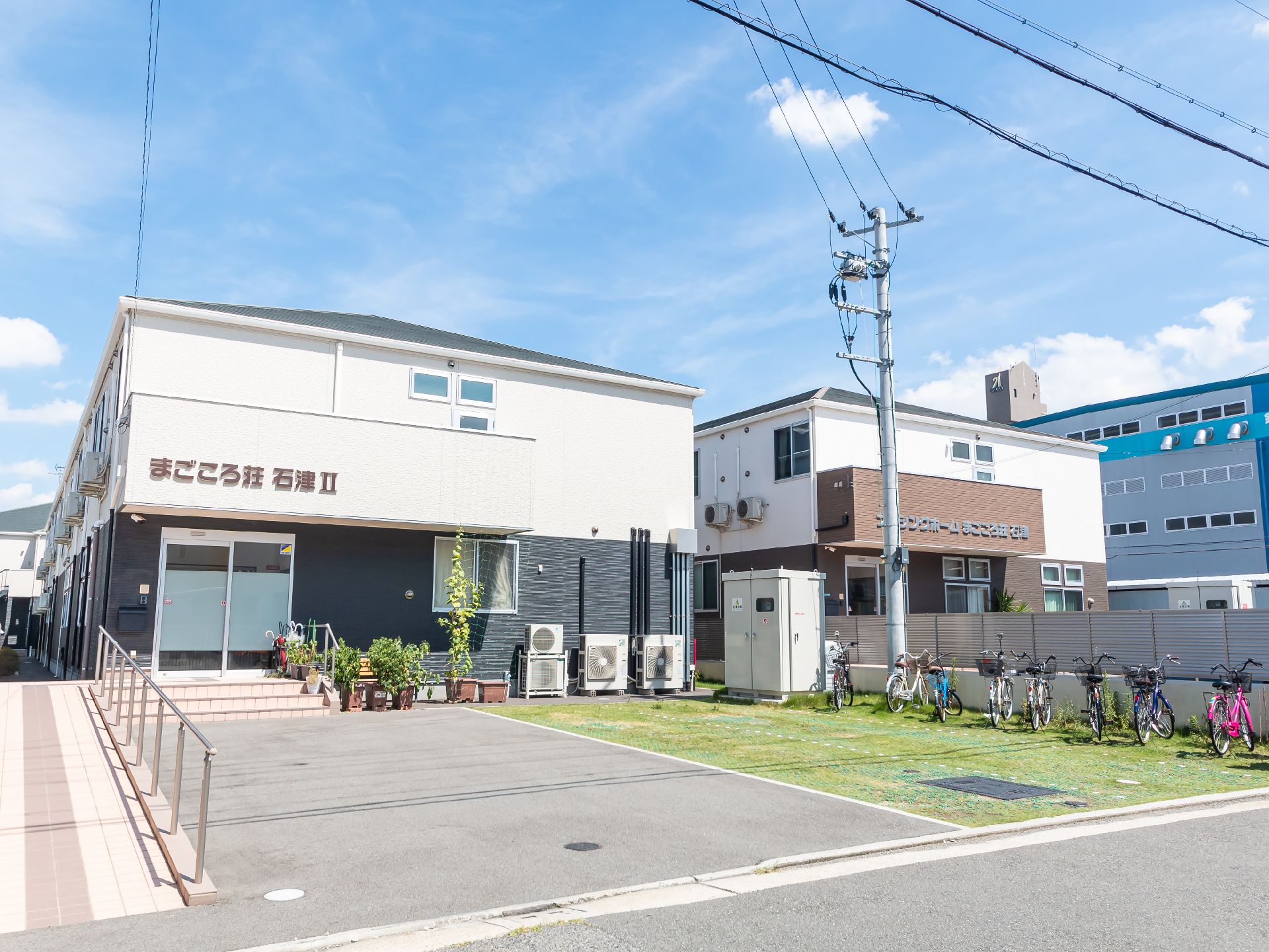 手すりを設置している玄関