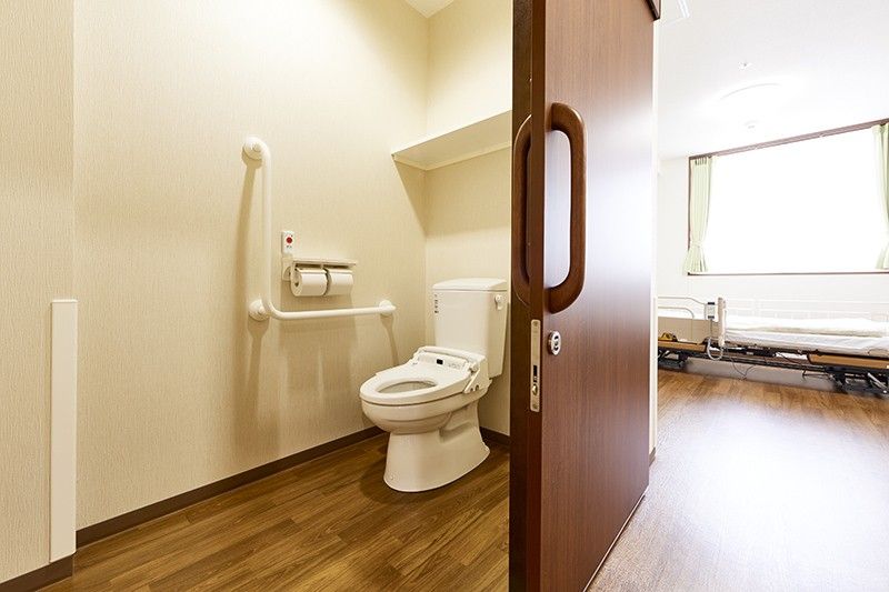 バリアフリーのトイレ設備
