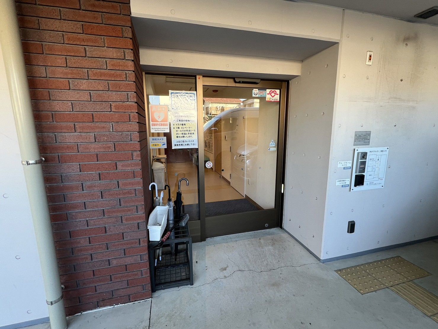 自動ドアの入口