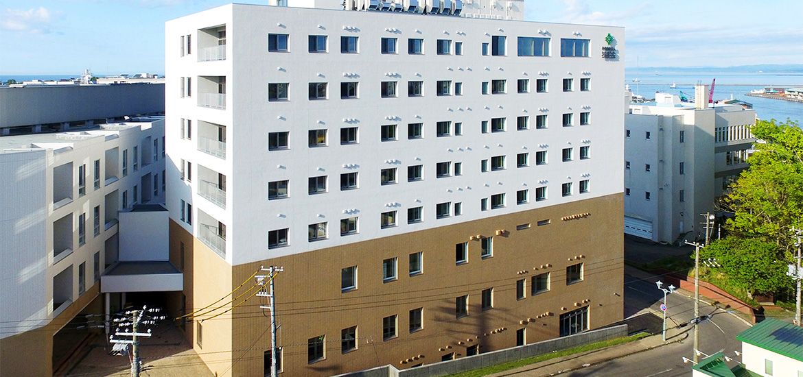 多階層の建物外観