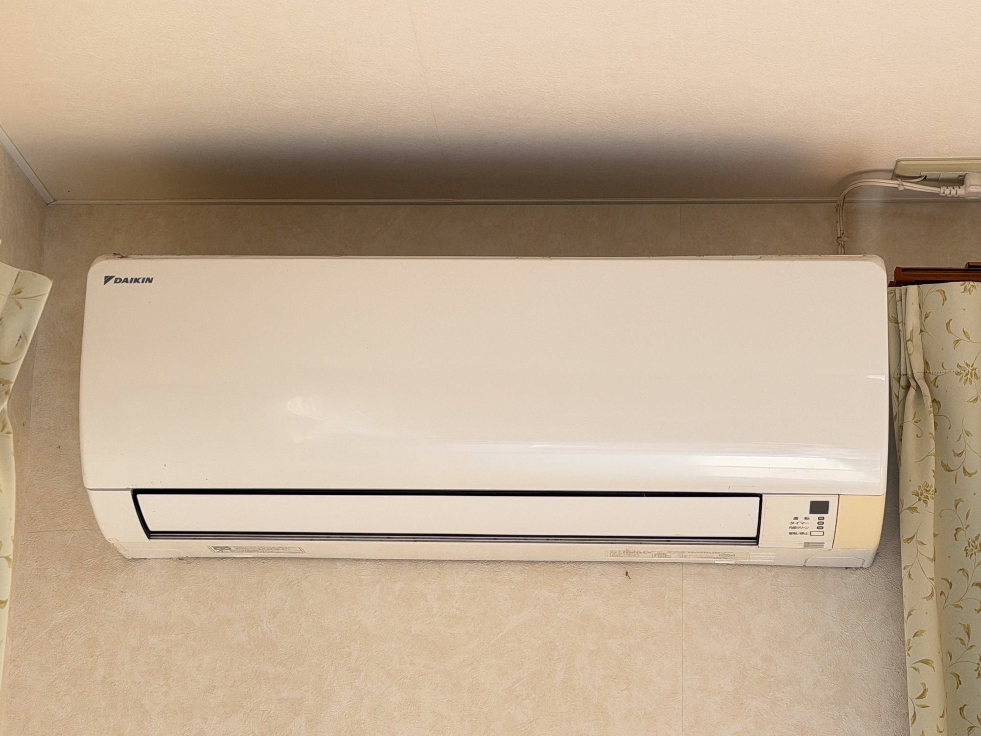 エアコンの設置