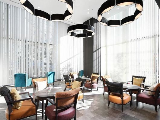 エントランスラウンジ