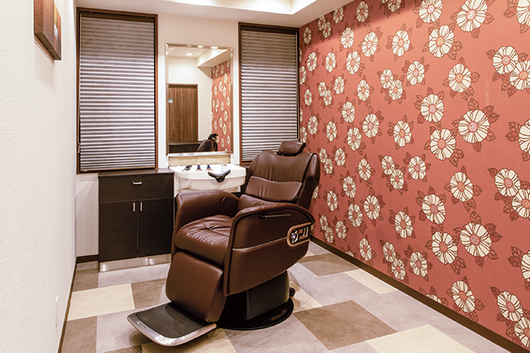 理美容室（2か所）