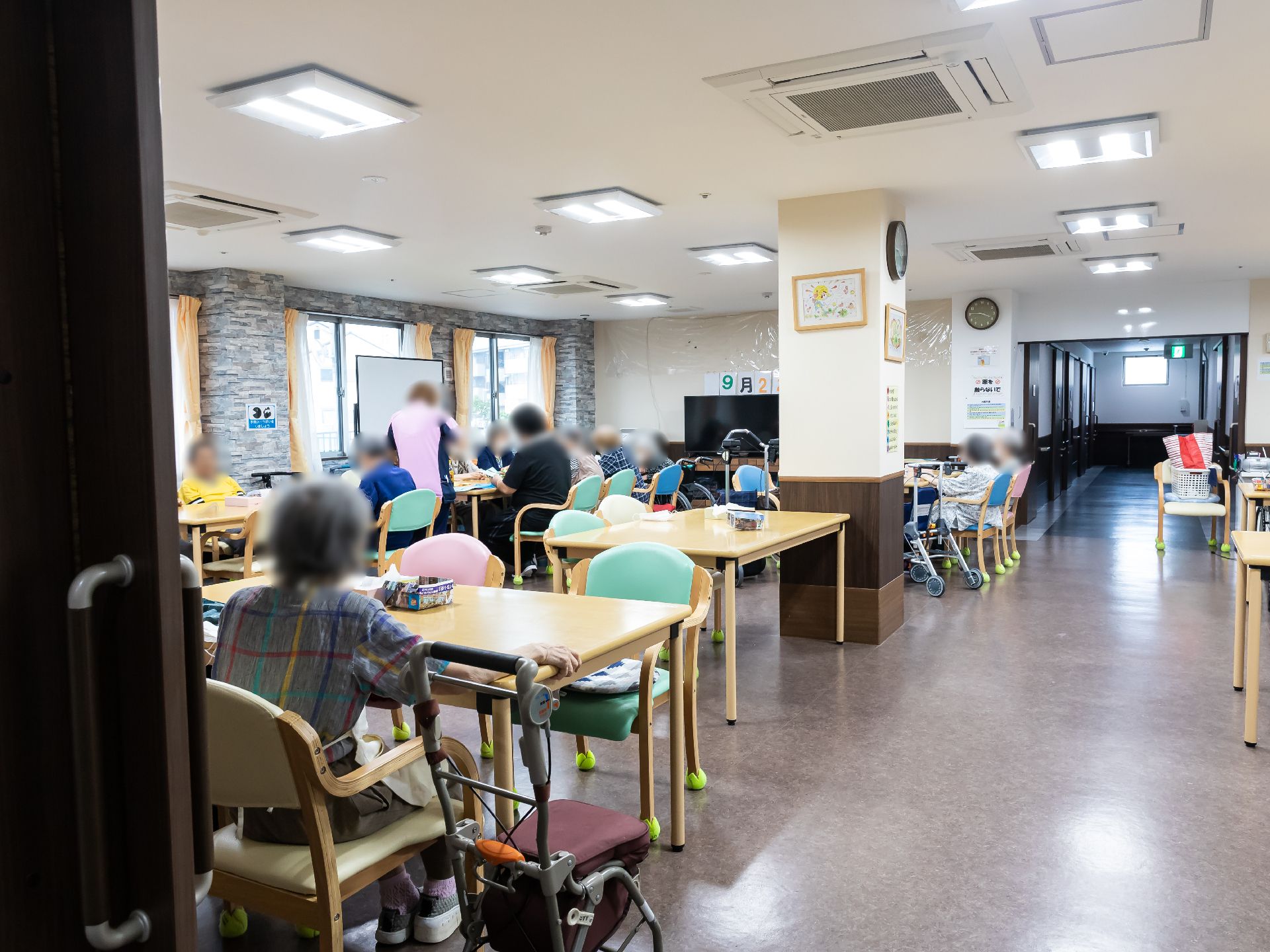 利用者がコミュニケーションを楽しむことのできる共有スペース