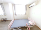 介護施設の個室とトイレ空間