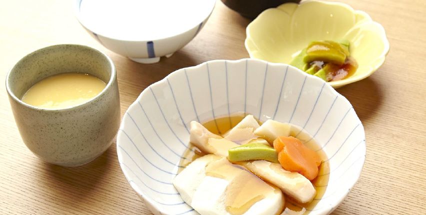 柔らかくした野菜の介護食