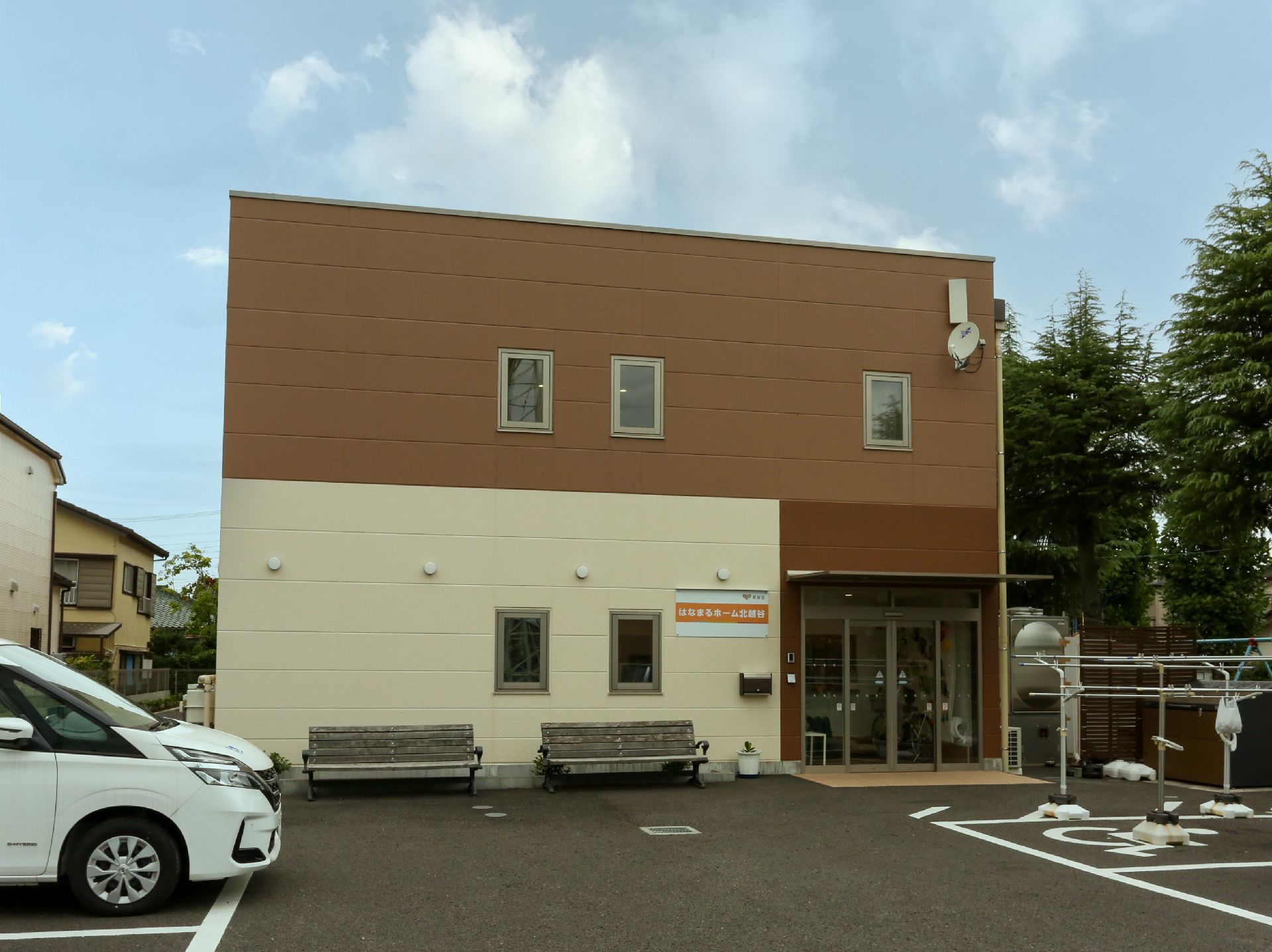 自然井囲まれた施設