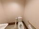 バリアフリー設計のトイレ空間