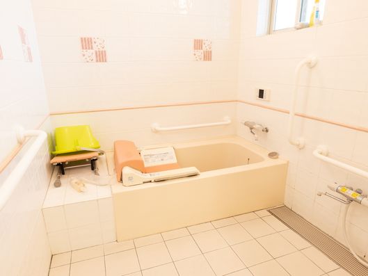 リフト付き浴室