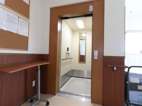 滑りやすい出入り口
