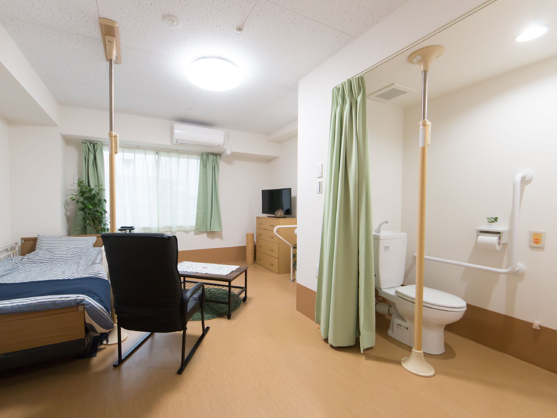 清潔な居室の一角