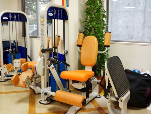 トレーニング機器