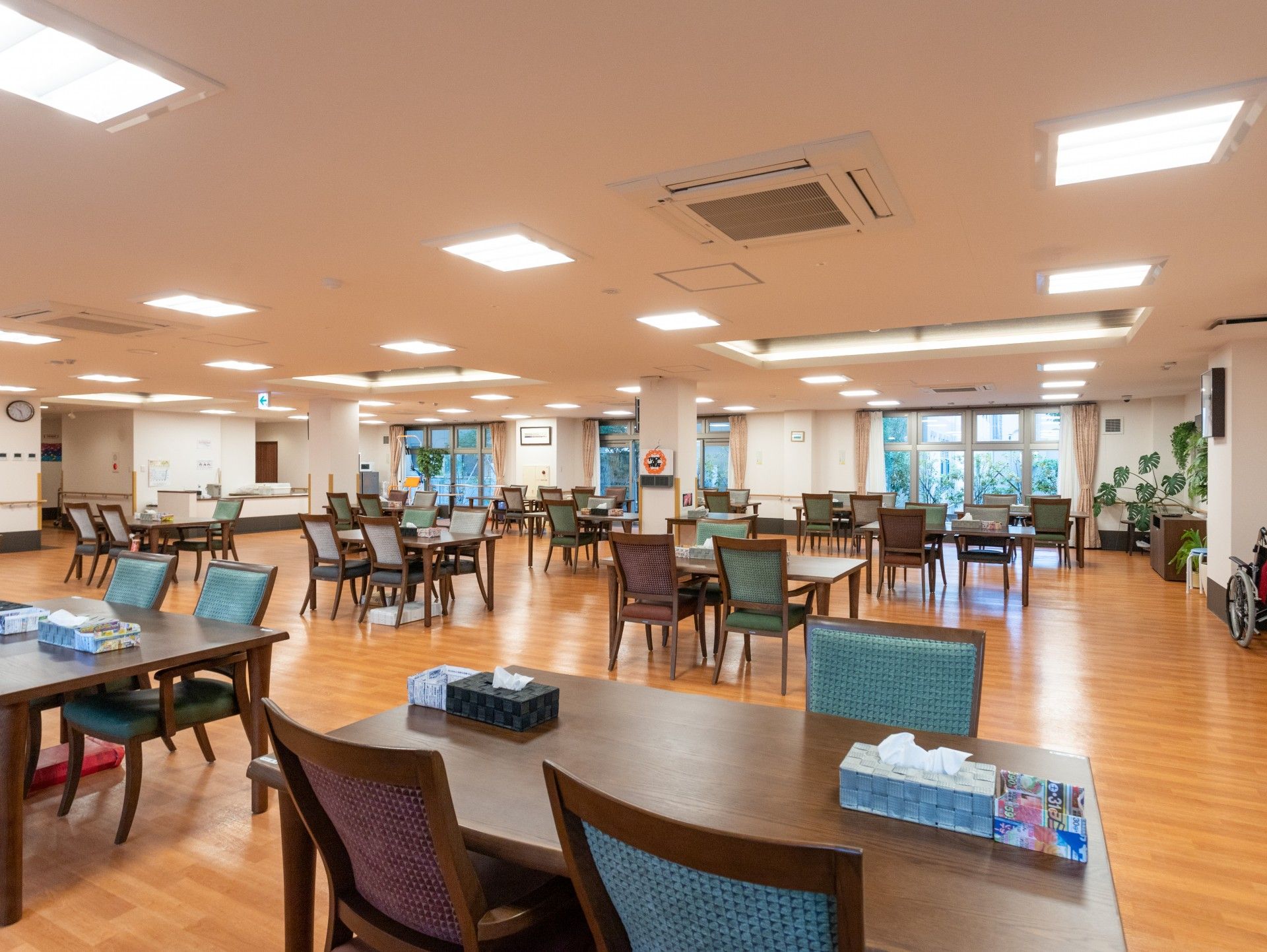 広々とした食堂