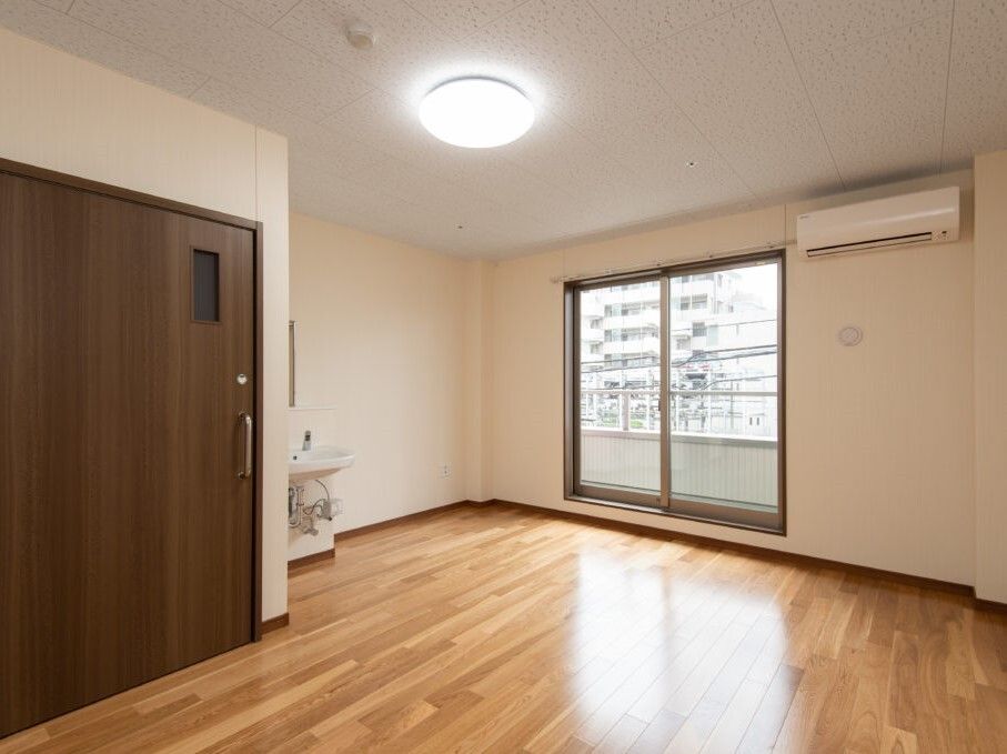 サービス付き高齢者向け住宅 ウィステリア