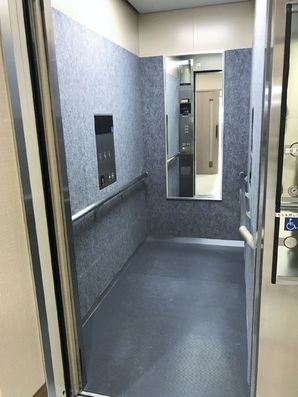 エレベーター