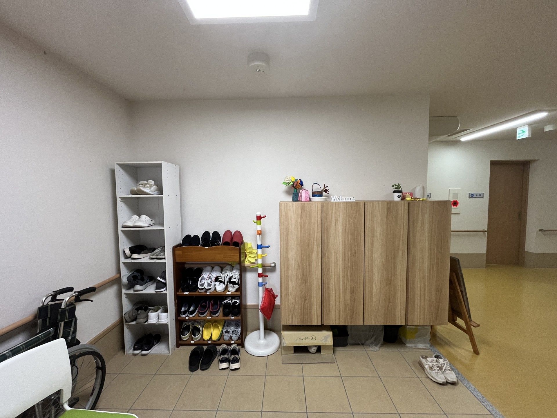 靴が並ぶ玄関スペース