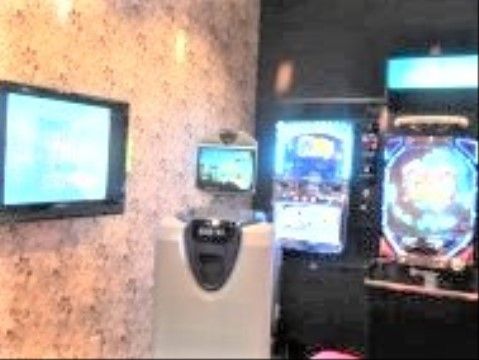 ラ・ナシカ ちののカラオケルーム。入居者様同士での楽しい日常を演出していただける環境が整っております。