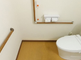 介護施設内の清潔なトイレ空間