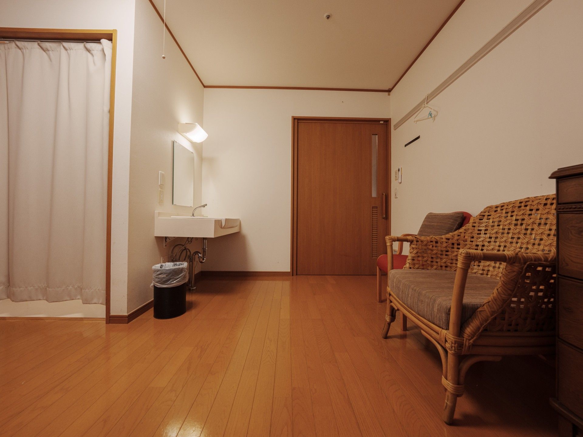 落ち着いた雰囲気の居室